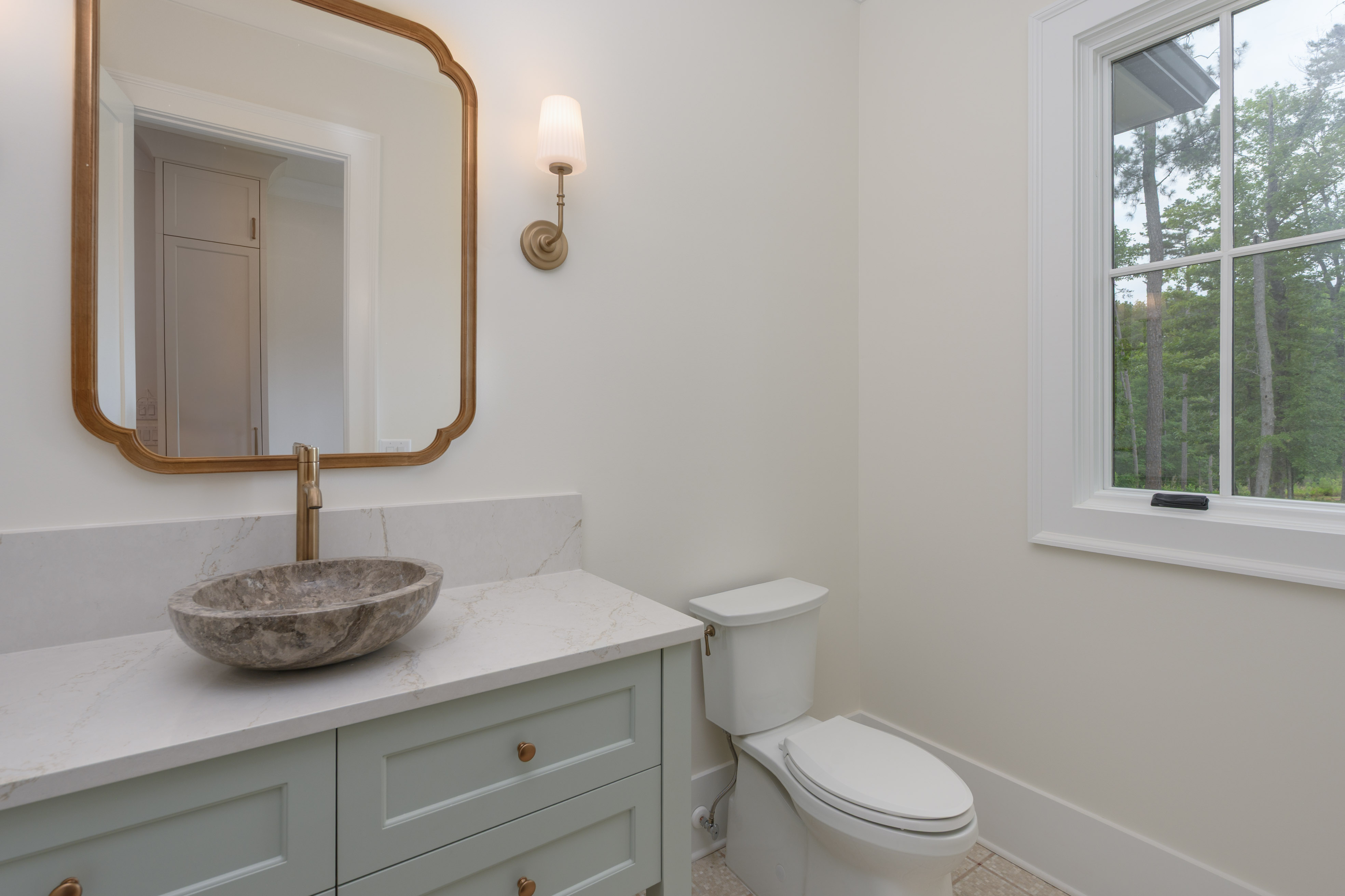 1019 Hilltop Loop image 34